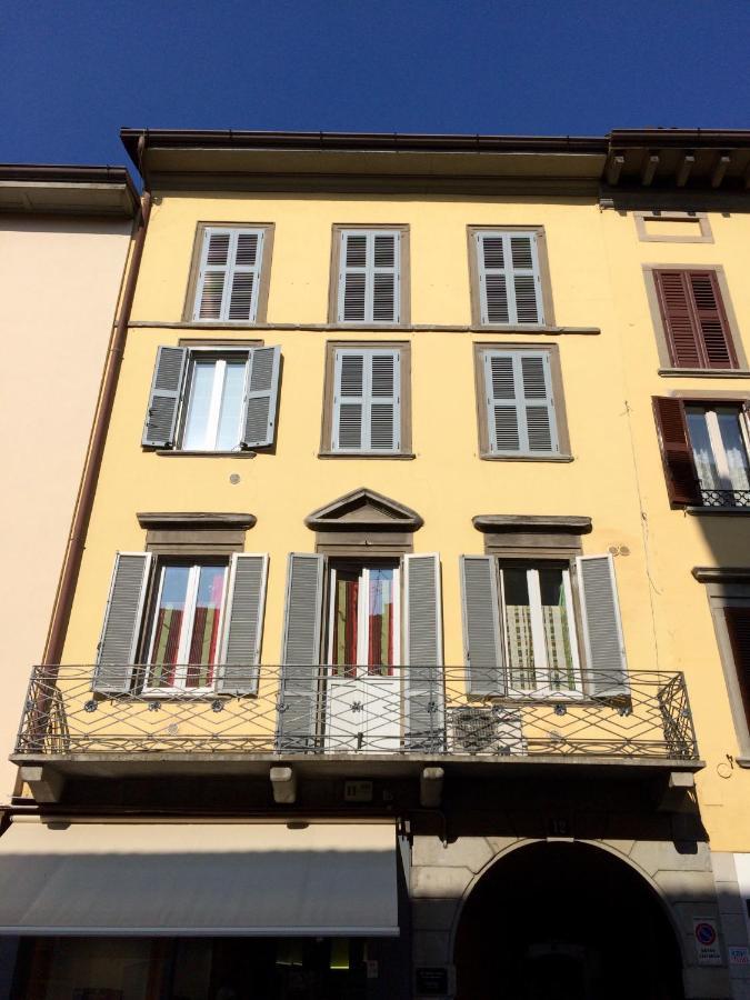 Al Centro Citta Lägenhet Bergamo Exteriör bild